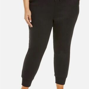 CARA ANKLE SWEATPANTS IN BLACK